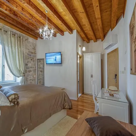 헤리티지 스플리트