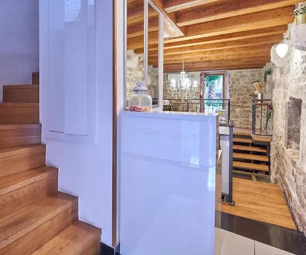 Ξενοδοχείο Heritage