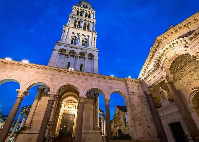 Heritage 4* Σπλιτ