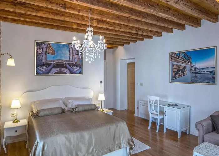 Heritage 4* Σπλιτ