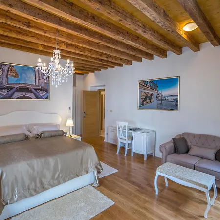 スプリット ヘリテージ